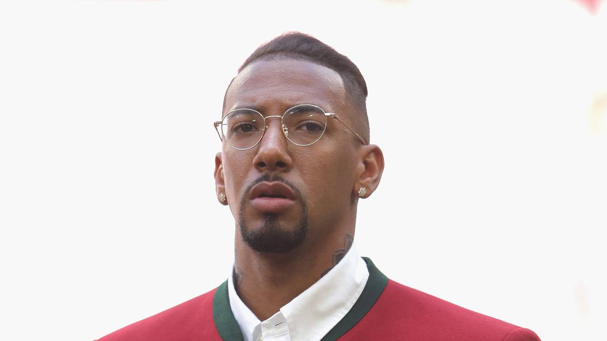 JEROME BOATENG: Die mehrmonatige Verletzungspause war dem 29-Jährigen lange Zeit anzumerken, wirkte in der Defensive nicht immer sicher und ungewohnt langsam. Im Frühjahr dann wieder in glänzender Form, doch jäh durch eine erneute Muskelverletzung gegen Real gestoppt
