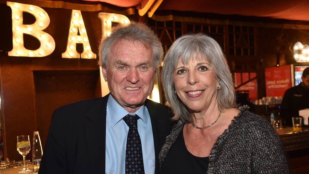 Heutzutage genießt Maier mit seiner zweiten Frau Monika das Leben als Rentner. In der Öffentlichkeit, wie 2017 bei einer Charity-Veranstaltung der Jose-Carreras-Stiftung, zeigt sich Maier aber nur noch selten