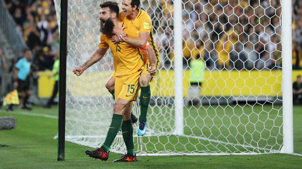 TOPF 4 - AUSTRALIEN (43): Dank eines Hattricks von Mile Jedinak sichert sich Australien in den Playoffs auch das Ticket für Russland. Die Socceroos feiern nach dem 0:0 in Honduras einen 3:1-Sieg und sind das vorletzte Team, das sich für Russland qualifiziert