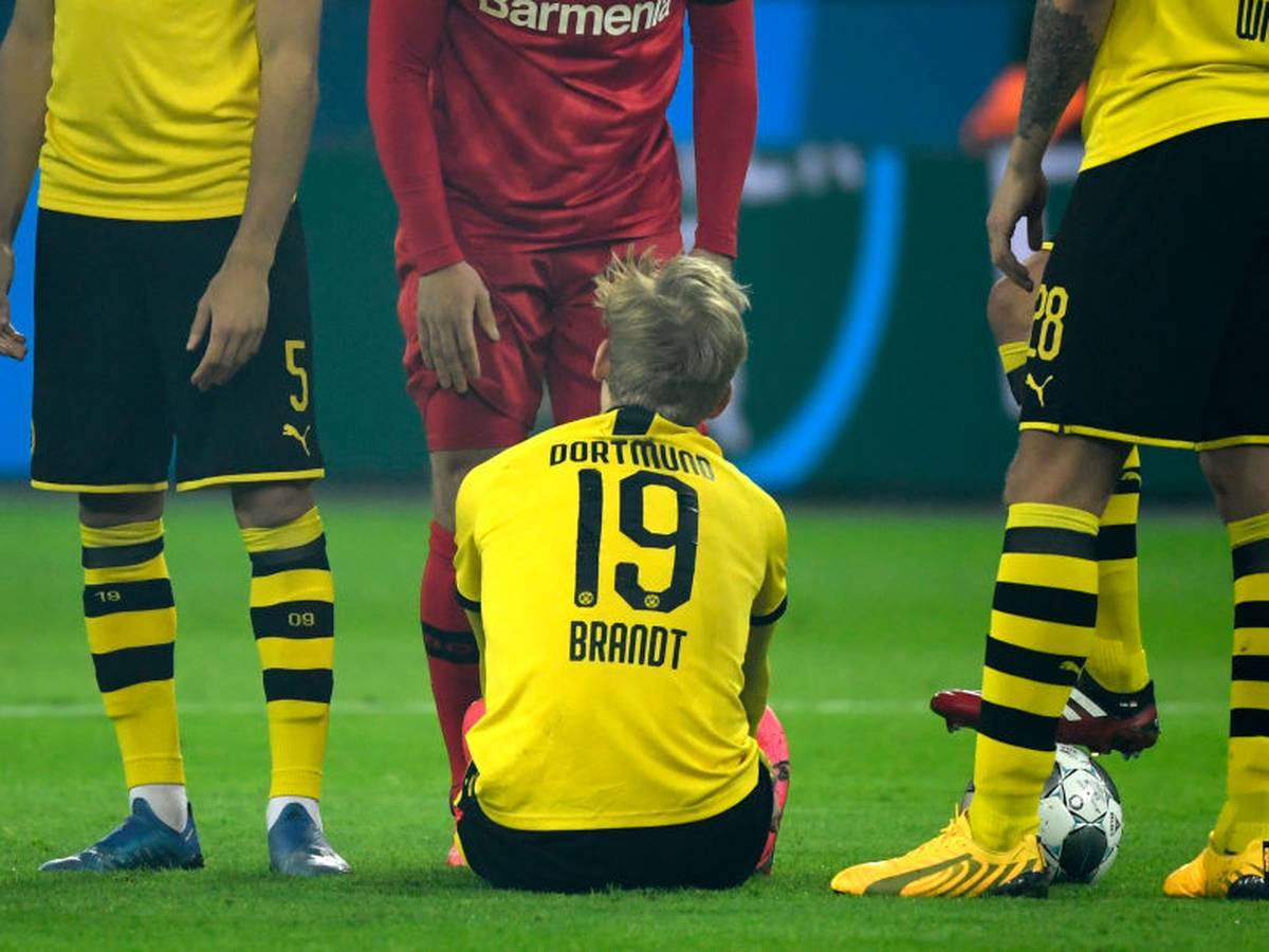 bvb julian brandt mit verletzung am sprunggelenk ausgewechselt