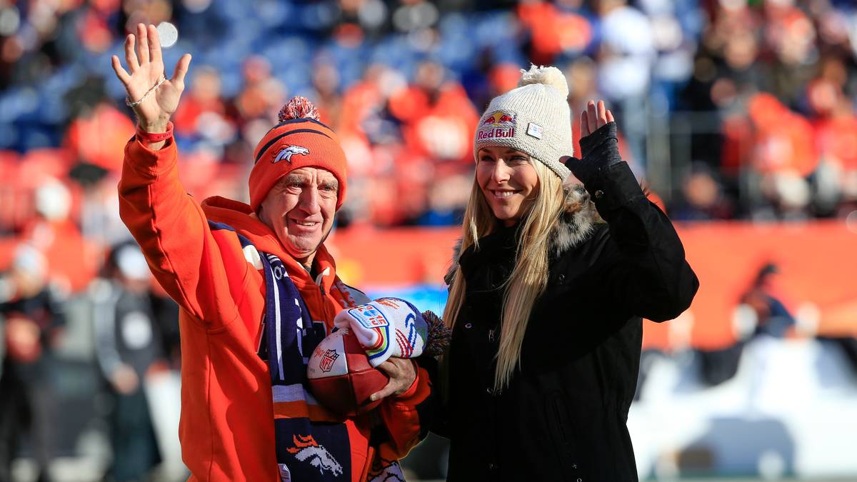 Die Blondine lebt und trainiert in Colorado und war schon mehrfach bei den Broncos im Stadion