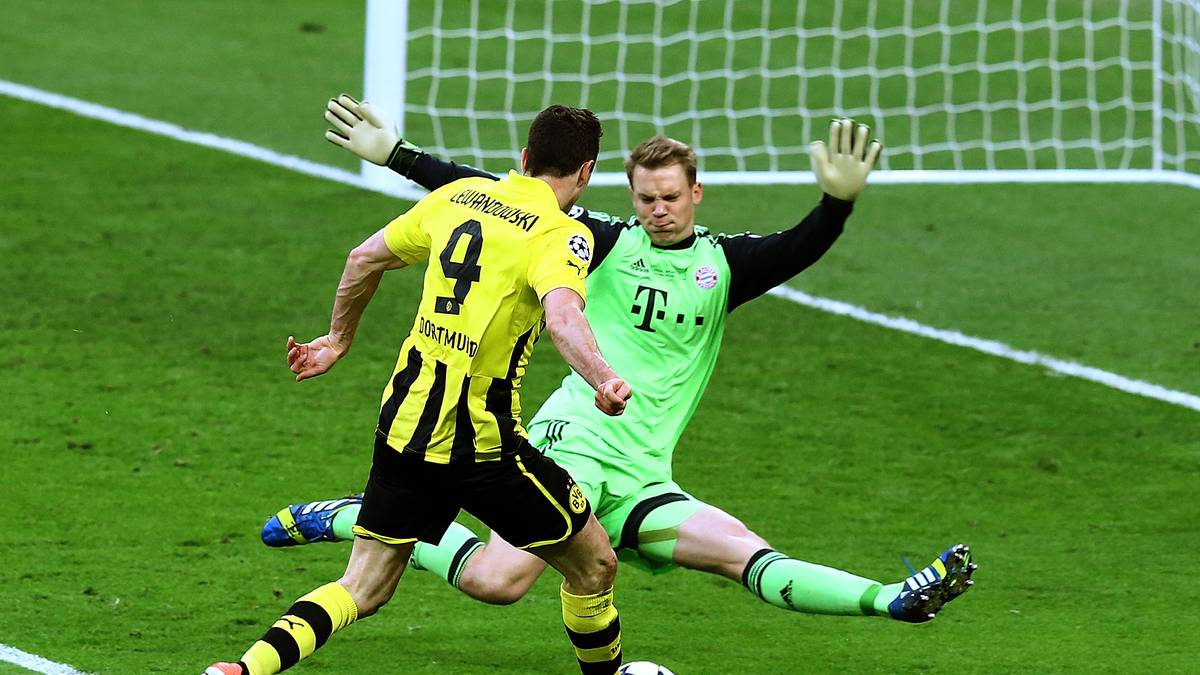 2013 - MANUEL NEUER (Tor): Der Keeper war der große Rückhalt der Triple-Bayern. Mit seinen Paraden sicherte Neuer Punkte und rettete enge Spiele