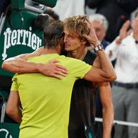 Bereits zum Auftakt kommt es in Paris bei den French Open zum Blockbuster: Der deutsche Hoffnungsträger Alexander Zverev fordert den Sandplatzkönig Rafael Nadal heraus.