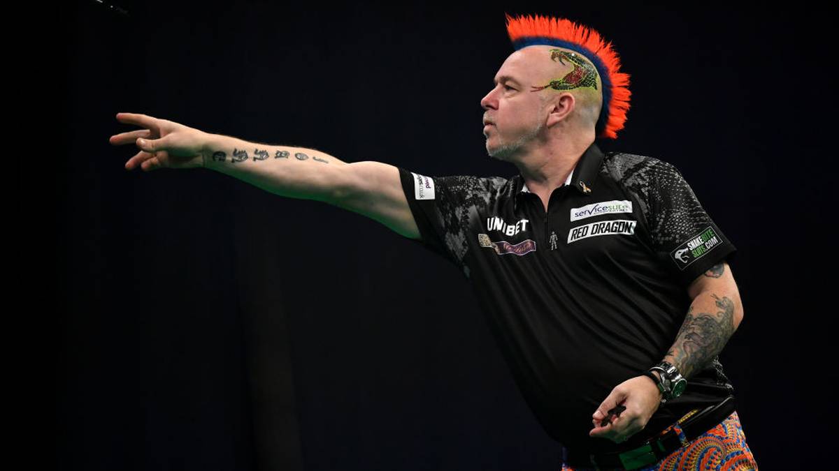 PETER WRIGHT: Gehört für den früheren WM-Teilnehmer Marijanovic zu den Favoriten: "Bei ihm ist es häufig aber ein Auf und Ab und sehr tagesformabhängig. Er kann von 89 bis 120 Punkten im Average alles spielen. Er weiß, dass er gewinnen kann, wenn der Kopf mitspielt" ...und er seine bittere CL-Finalpleite gegen MvG verdaut hat