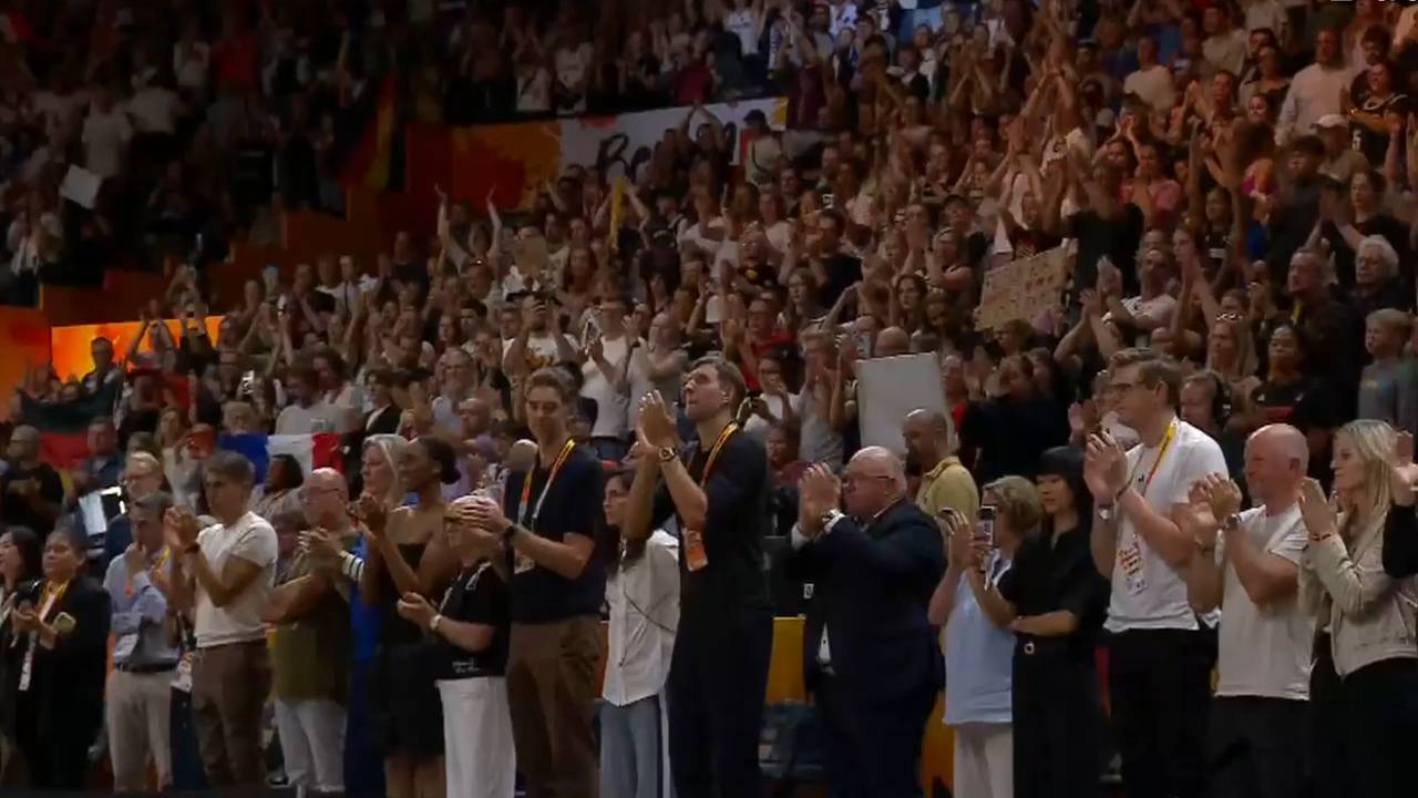 "Hut gezogen vor Team Deutschland" - auch Nowitzki steht