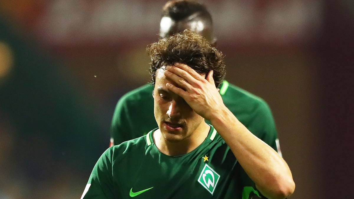 SV Werder Bremen v Borussia Moenchengladbach - Bundesliga