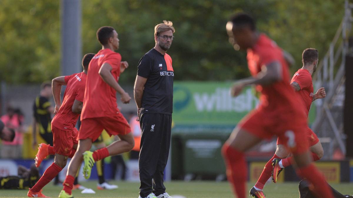 Im Sommer 2016 ging Klopp vor seiner ersten kompletten Saison erstmals auf Shoppingtour, die Ausgaben hielten sich aber für englische Verhältnisse noch in Grenzen