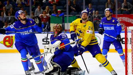 Sweden v Italy - 2017 IIHF Ice Hockey World Championship