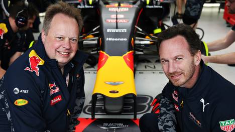 Andy Palmer (l.) von Aston Martin und Red-Bull-Chef Christian Horner bauen die Partnerschaft aus