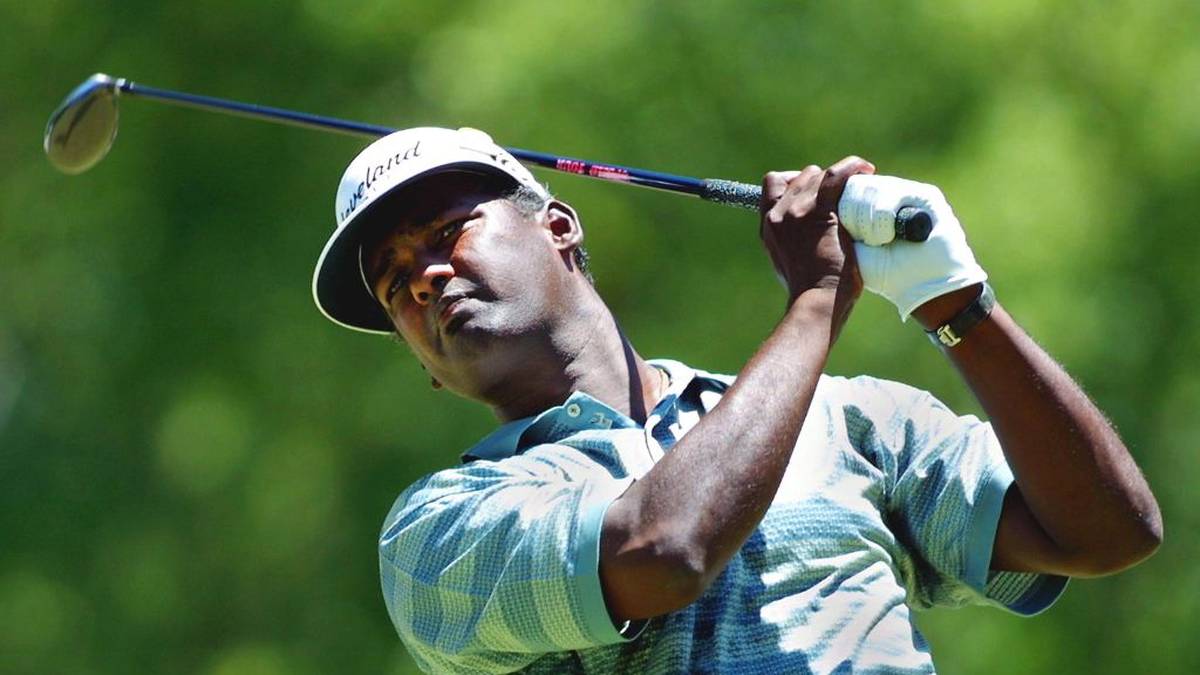 PLATZ 20 - VIJAY SINGH: Singh hat drei Majors in seiner bisherigen Karriere gewonnen - seinen ersten Majorsieg erreichte er 1998. Fünf Jahre später spielte er sich zum ersten Mal an die Spitze der Geldrangliste. Zudem ging er bei 34 PGA-Turnieren als Sieger vom Platz