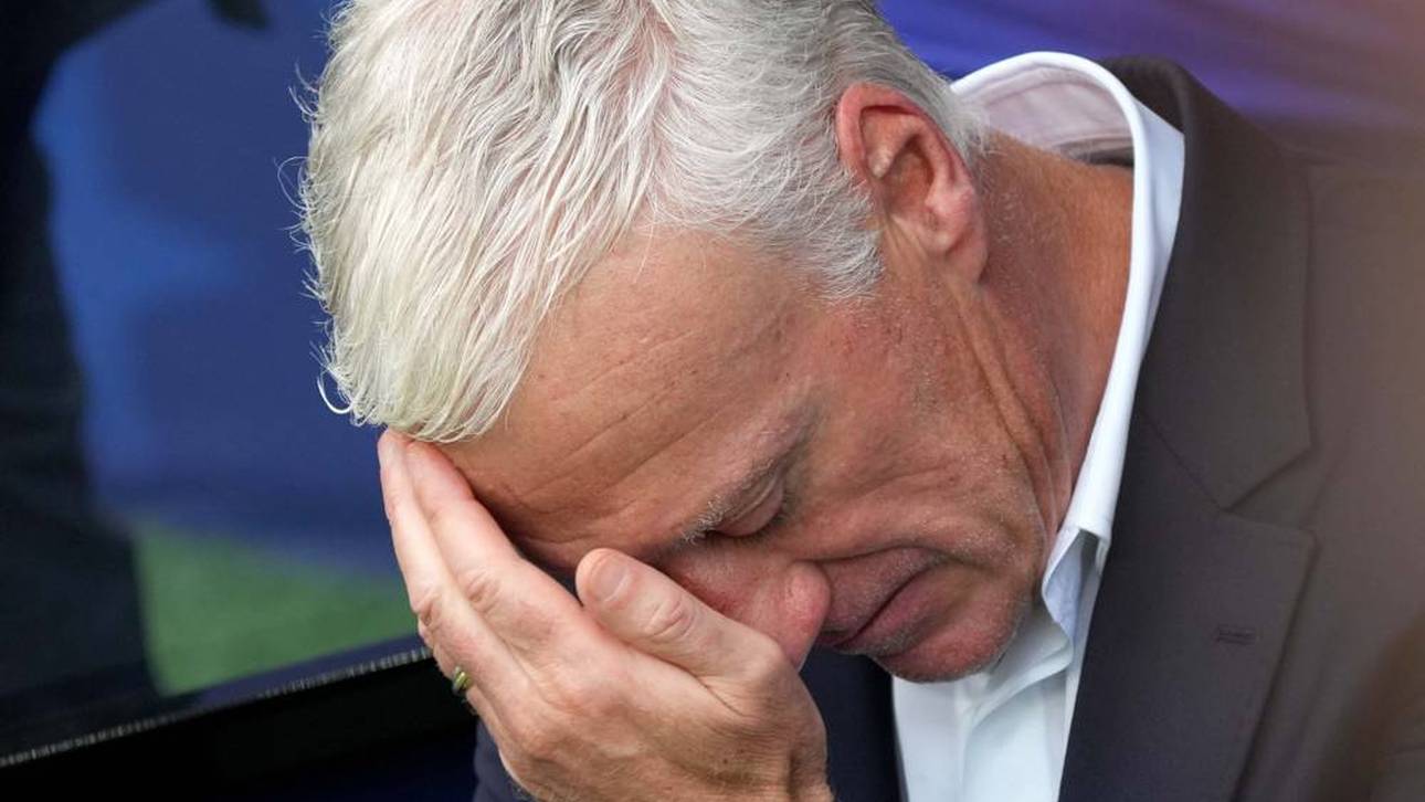 Trauerfall: Frankreich-Coach reist ab