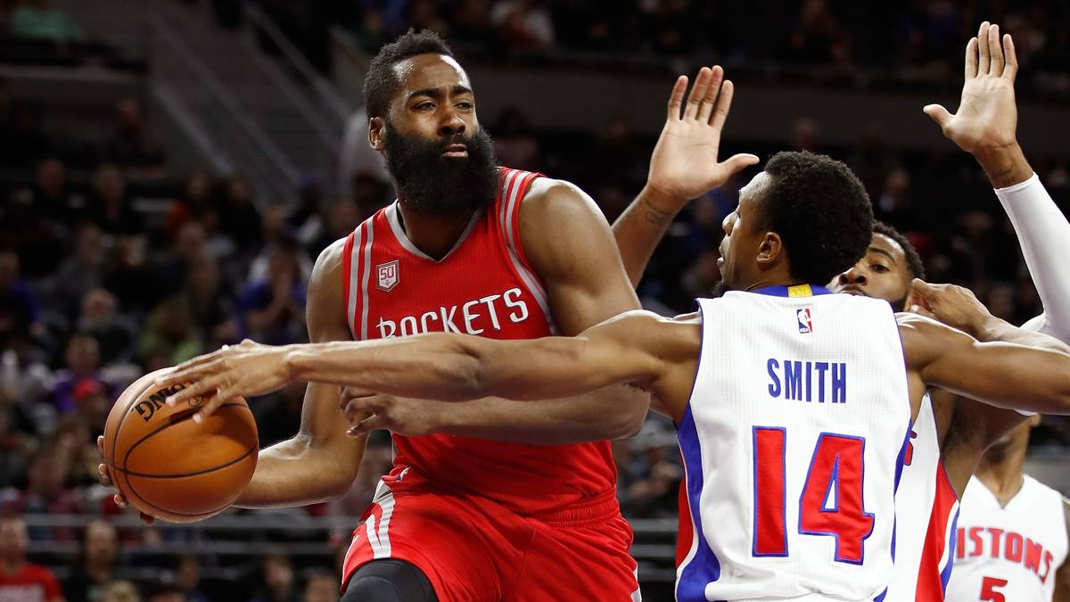 PLATZ 31 - JAMES HARDEN (l., Basketball, Houston Rockets): 32,8 Mio. - Gehalt/Preisgelder: 15,8 Mio., sonstige Einkünfte: 17 Mio.