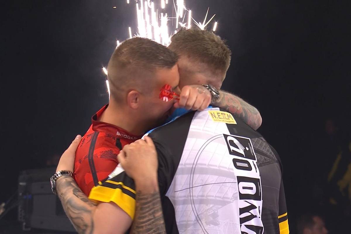 Playoff-Tür weit offen! Aspinall gewinnt in Aberdeen