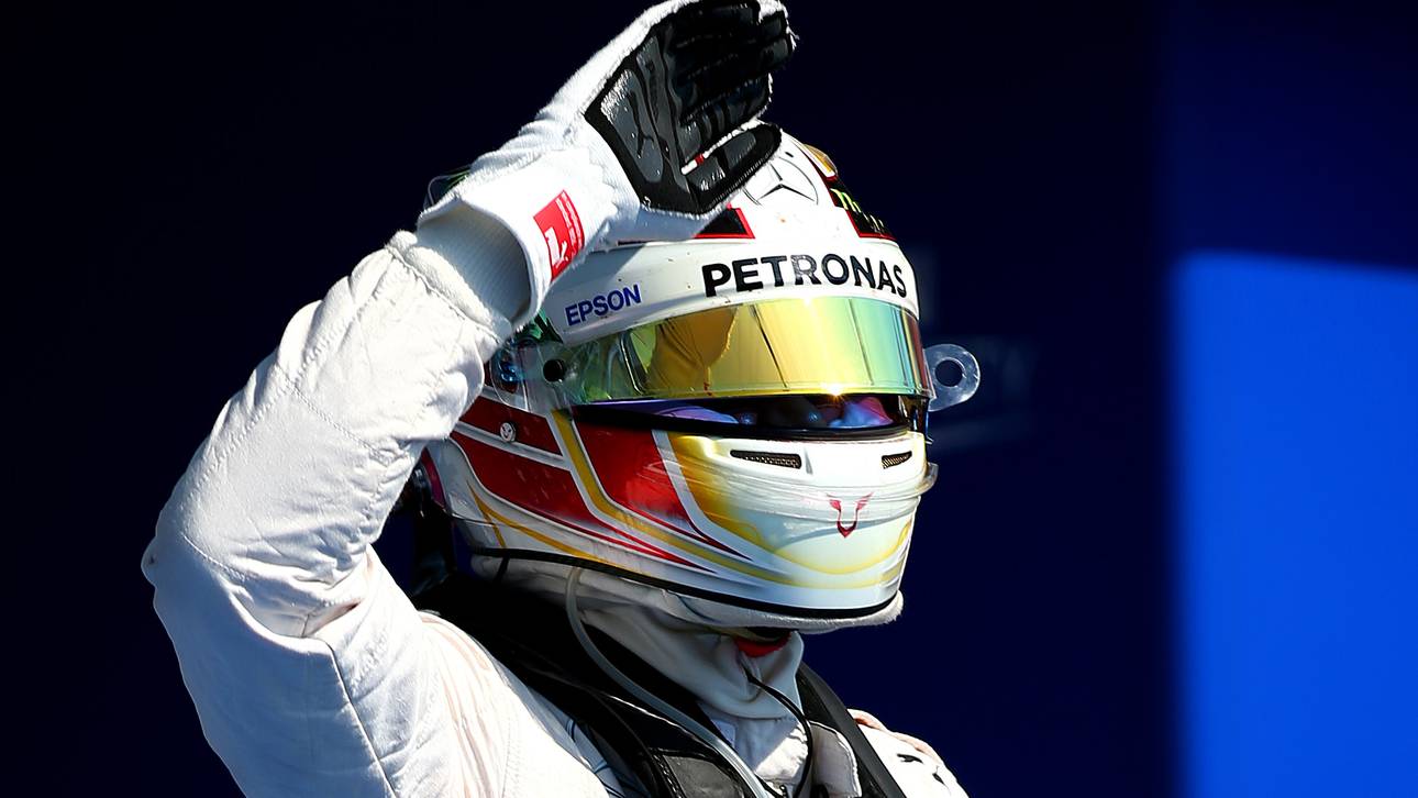 Pole für Hamilton – Vettel weit zurück