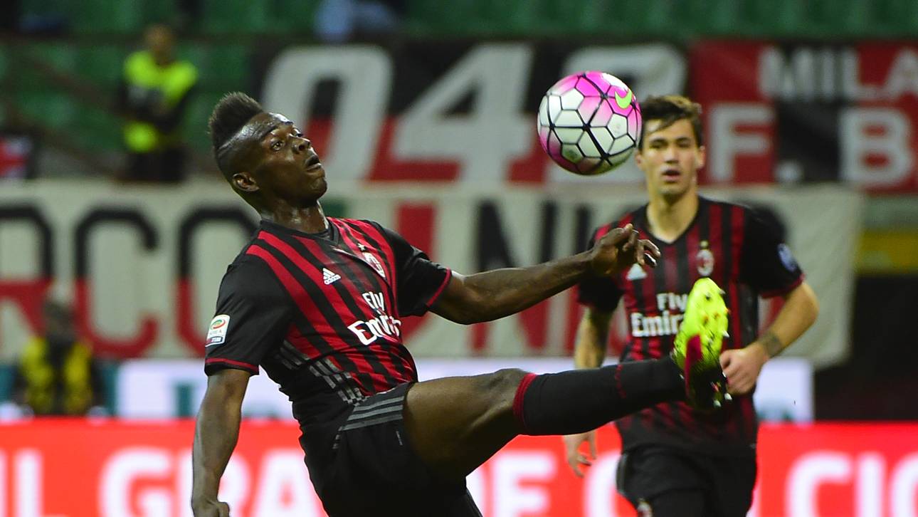 Klopp nimmt Balotelli in Augenschein