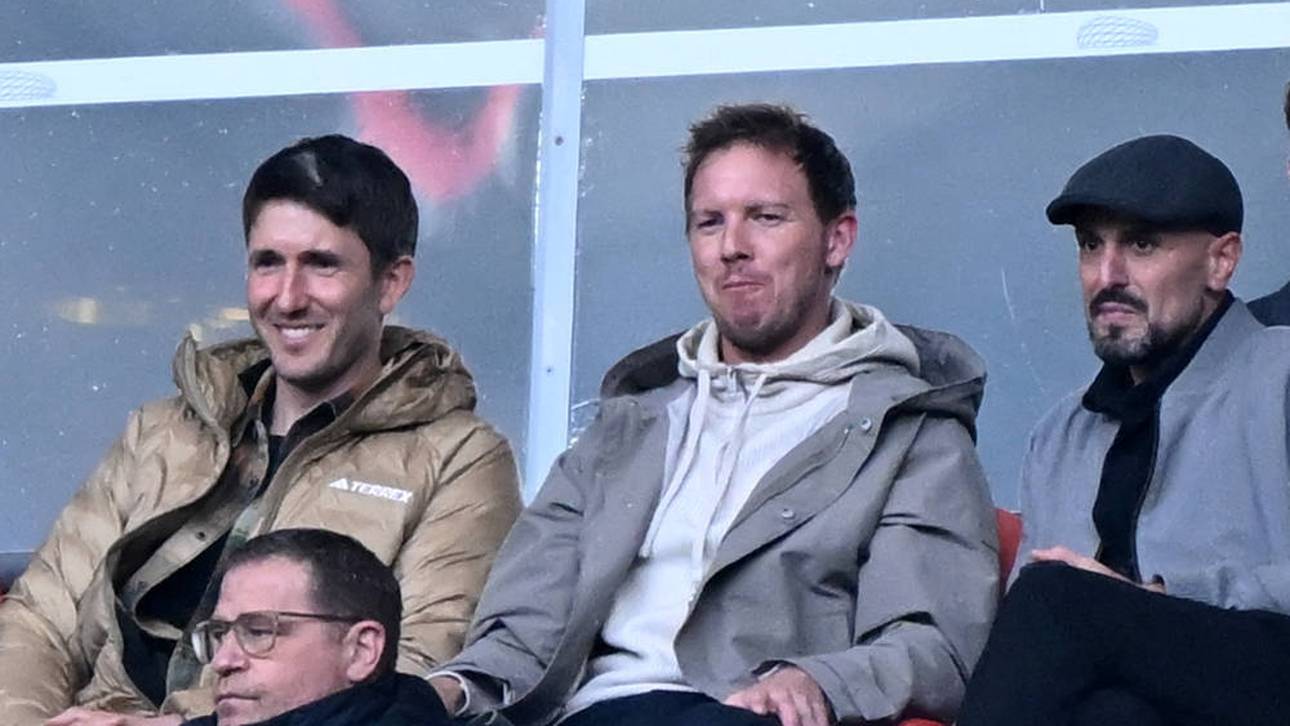 Wegen Ginter? Nagelsmann im Stadion