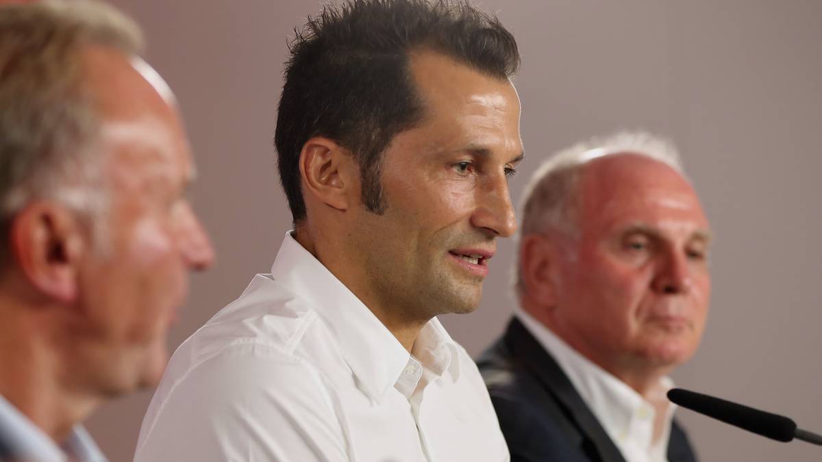 FC BAYERN - bisherige Transfers: Mit Lucas Hernández und Benjamin Pavard wird die Innenverteidigung nachhaltig gestärkt. Außerdem kommt Jann-Fiete Arp dazu. Im Gespräch sind neben Timo Werner auch Leroy Sané. Beide wird man sich wohl nicht leisten wollen 