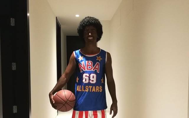 Rassismus Vorwurf Wirbel Um Antoine Griezmann Wegen Post Als Harlem Globetrotter