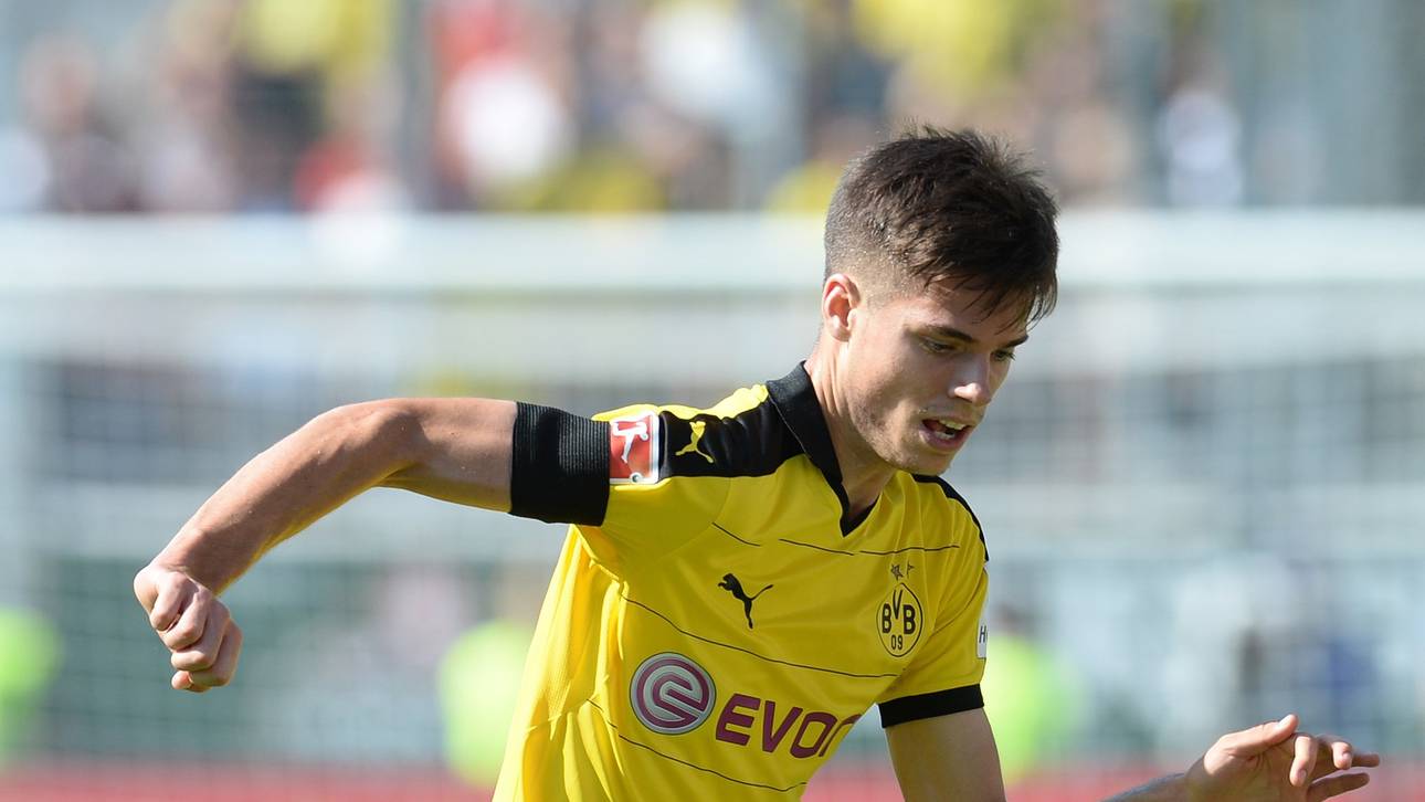 FBL-GER-BUNDESLIGA-INGOLSTADT-DORTMUND