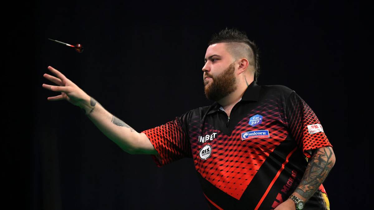 MICHAEL SMITH: Hatte Anfang 2019 noch mit Problemen zu kämpfen, spielte eine schlechte Premier League. Doch die WM naht - und der Bully Boy nähert sich seiner Bestform. Ihm ist alles zuzutrauen, wenn er die Doppel trifft. Ist aber ebenfalls in der Todesgruppe 