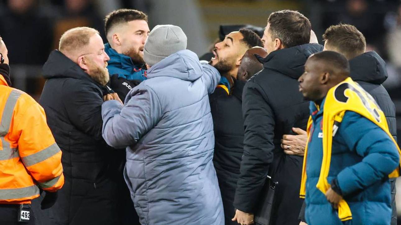 Ex-Bundesliga-Star flippt komplett aus