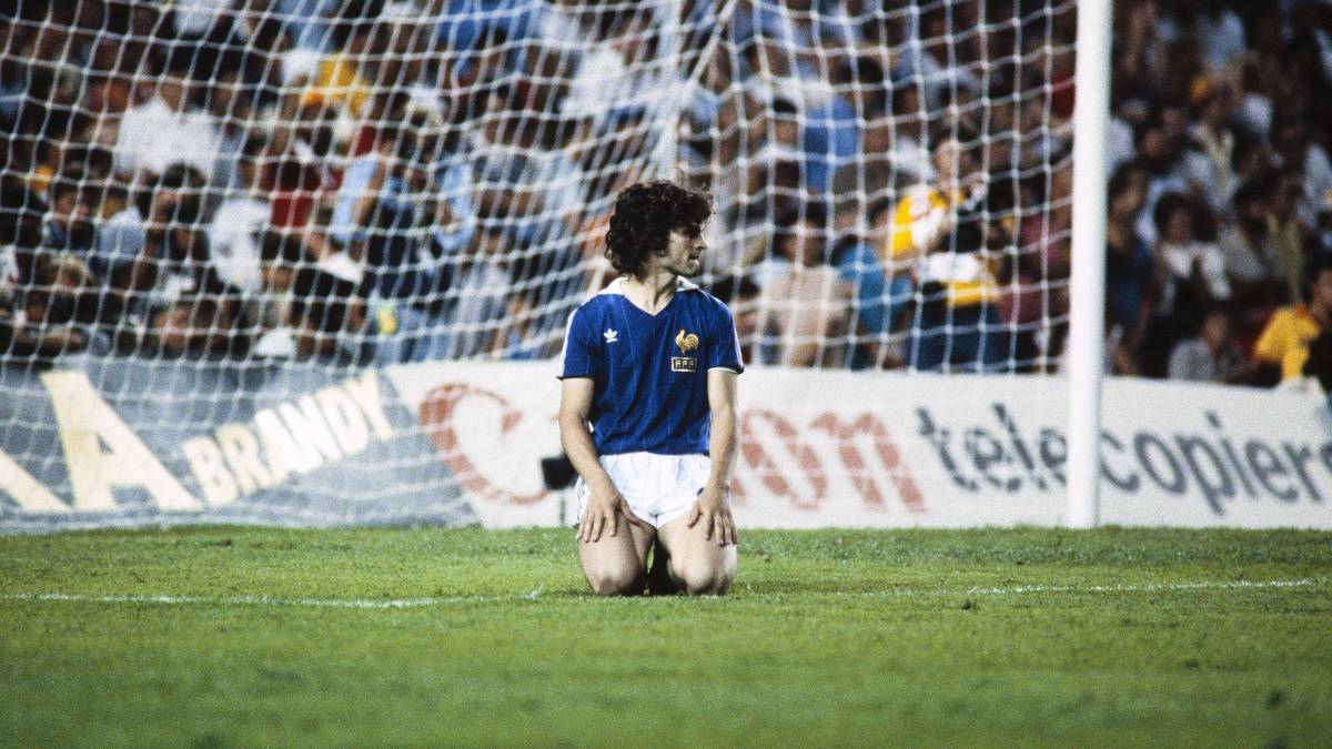 DIDIER SIX: Der Wandervogel, der in der Türkei einst auch unter dem Namen Dündar Siz für Galatasaray auflief, machte zwei Mal (1980/81, 1986/87) in Straßburg Station. Verschoss im legendären WM-Halbfinale 1982 gegen Deutschland einen Elfmeter, wurde dafür 1984 mit Frankreich Europameister