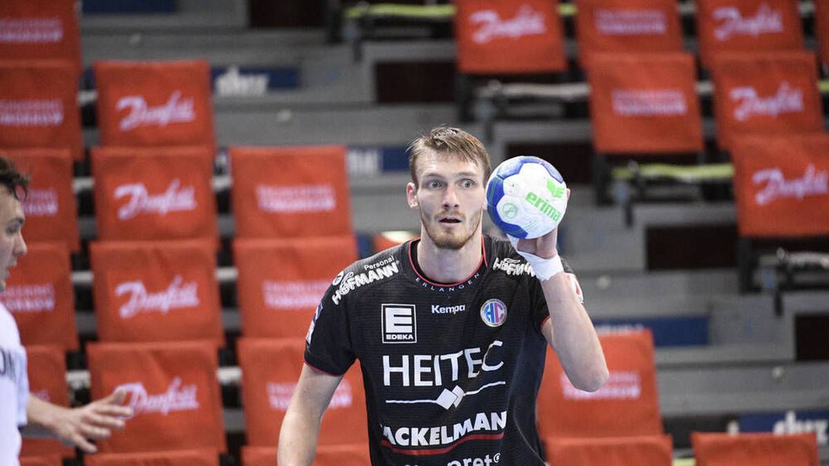 ANTONIO METZNER: Der 24-Jährige ist einer der großen Profiteure der vielen Ausfälle. Nie zuvor war der Profi vom HC Erlangen für die Nationalmannschaft nominiert. Der 2,07-Meter-Mann wurde in der vergangenen Saison von den Fans seines Vereins zum Spieler der Saison gewählt. Ob er WM-Niveau hat, muss er noch nachweisen. Bei seinem Debüt im zweiten Match gegen Österreich deutete er als Topscorer sein Potenzial an