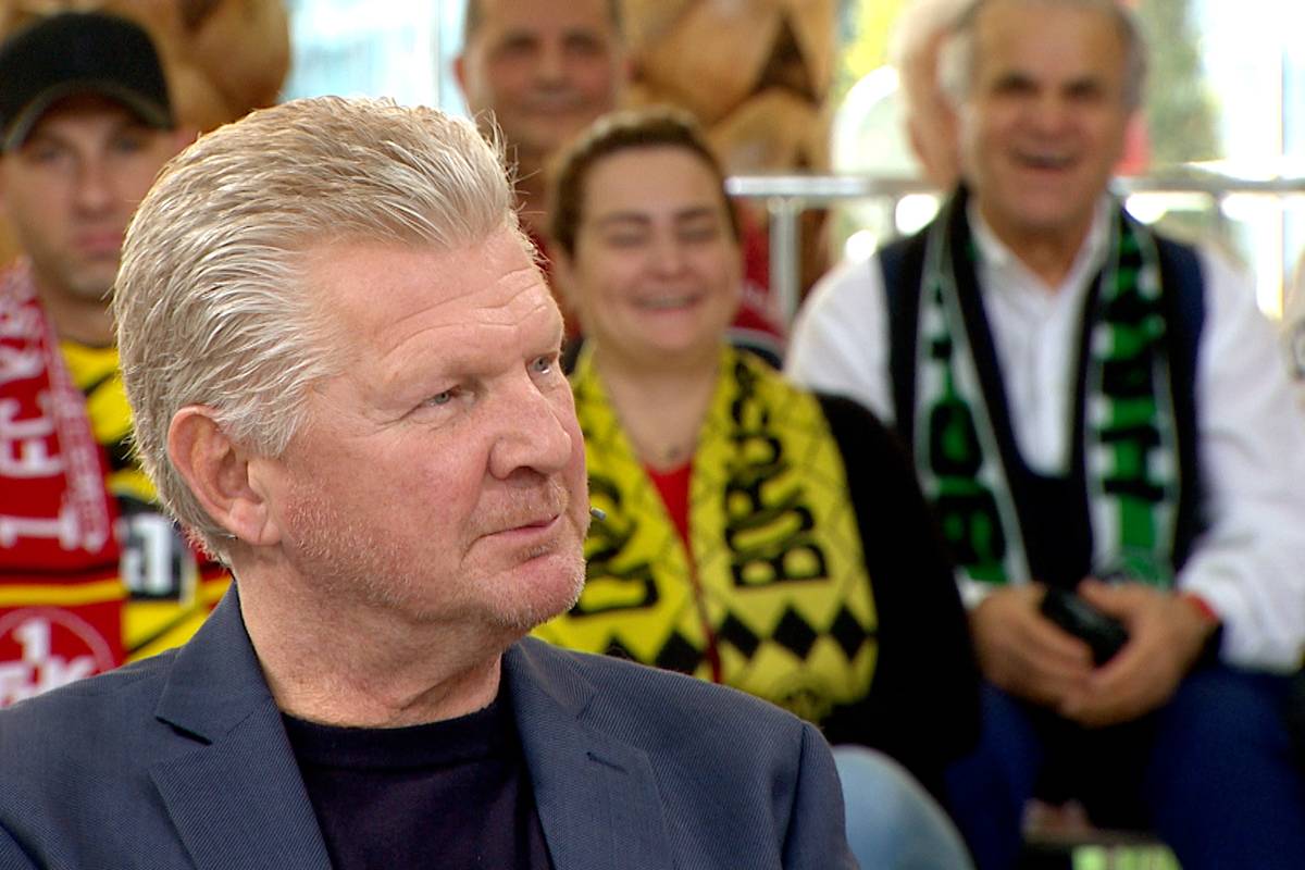 Effenbergs fast schon verzweifelte Reaktion