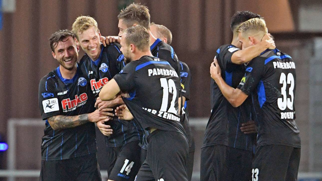 Paderborn gewinnt turbulentes Spiel