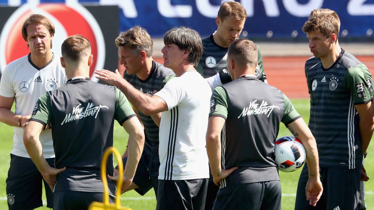 DFB-Team spielt um erste Prämie