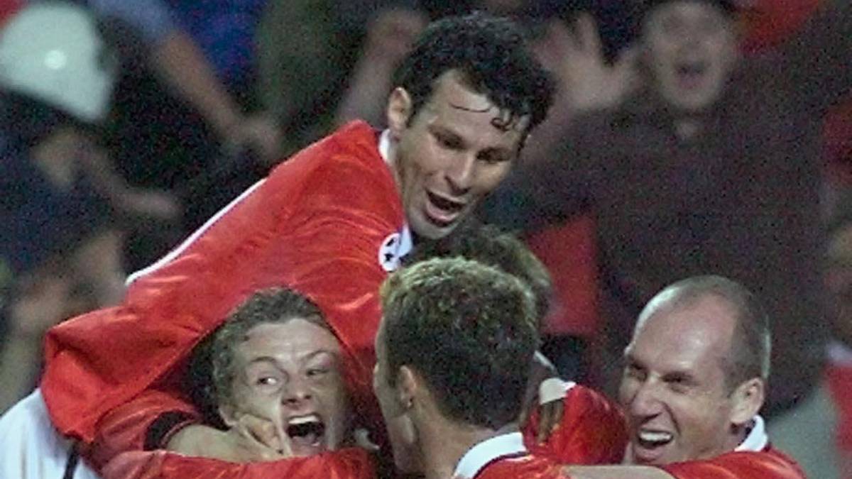 Teddy Sheringham und Solskjær schossen die Red Devils in drei Minuten der Nachspielzeit (91. und 93.) noch zum nicht mehr für möglich gehaltenen 2:1-Sieg. Die Bilder der geknickten und weinenden Bayern gingen um die Welt, genauso wie die überschwänglichen Feierbilder der United-Stars