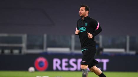 Die Geldsorgen beim FC Barcelona sind offenbar enorm. Angeblich ist der Kampf gegen die Insolvenz ein Rennen gegen die Zeit.