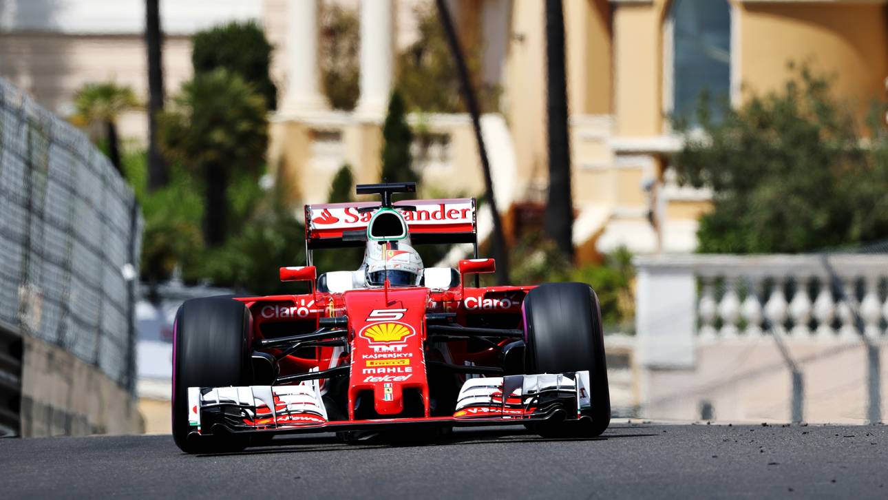 Vettel lässt Silberpfeile hinter sich