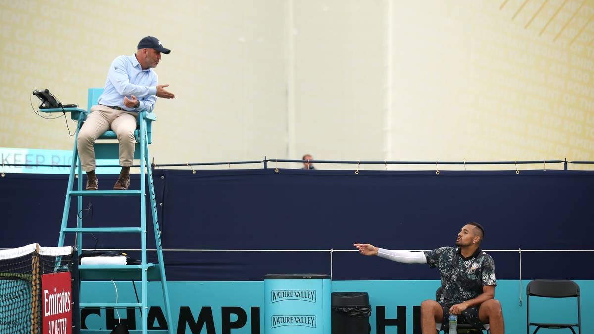 Vielleicht war auch die Vorgeschichte schuld an der Eskalation. Fergus Murphy und Kyrgios waren bereits im Juni 2019 beim Tennisturnier im Queens Club aneinandergeraten