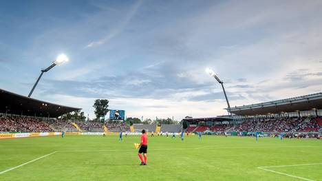 Das Auestadion in Kassel bietet für über 18.000 Zuschauer Platz