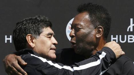 Auch Pele (r.) trauert um seinen Freund Diego Maradona