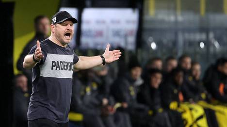 Paderborn verliert in Dortmund dramatisch in der Verlängerung. Das BVB-Siegtor sorgt für Ärger und einen Ausraster von SCP-Trainer Steffen Baumgart.