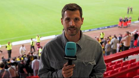 Borussia Dortmund hat sein Testspiel gegen die Sportfreunde Siegen deutlich mit 8:1 gewonnen. SPORT1-Reporter Manfred Sedlbauer spricht über die Erkenntnisse des Sieges.