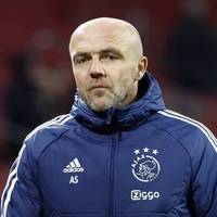 Ajax entlässt Ex-Bundesliga-Trainer 
