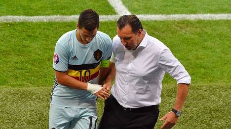 Eden Hazard (l.) musste gegen Ungarn ausgewechselt werden