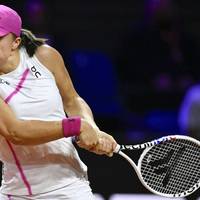 Die Polin hatte beim WTA-Turnier in Stuttgart zehn Matches nacheinander gewonnen. Dann kam Jelena Rybakina.