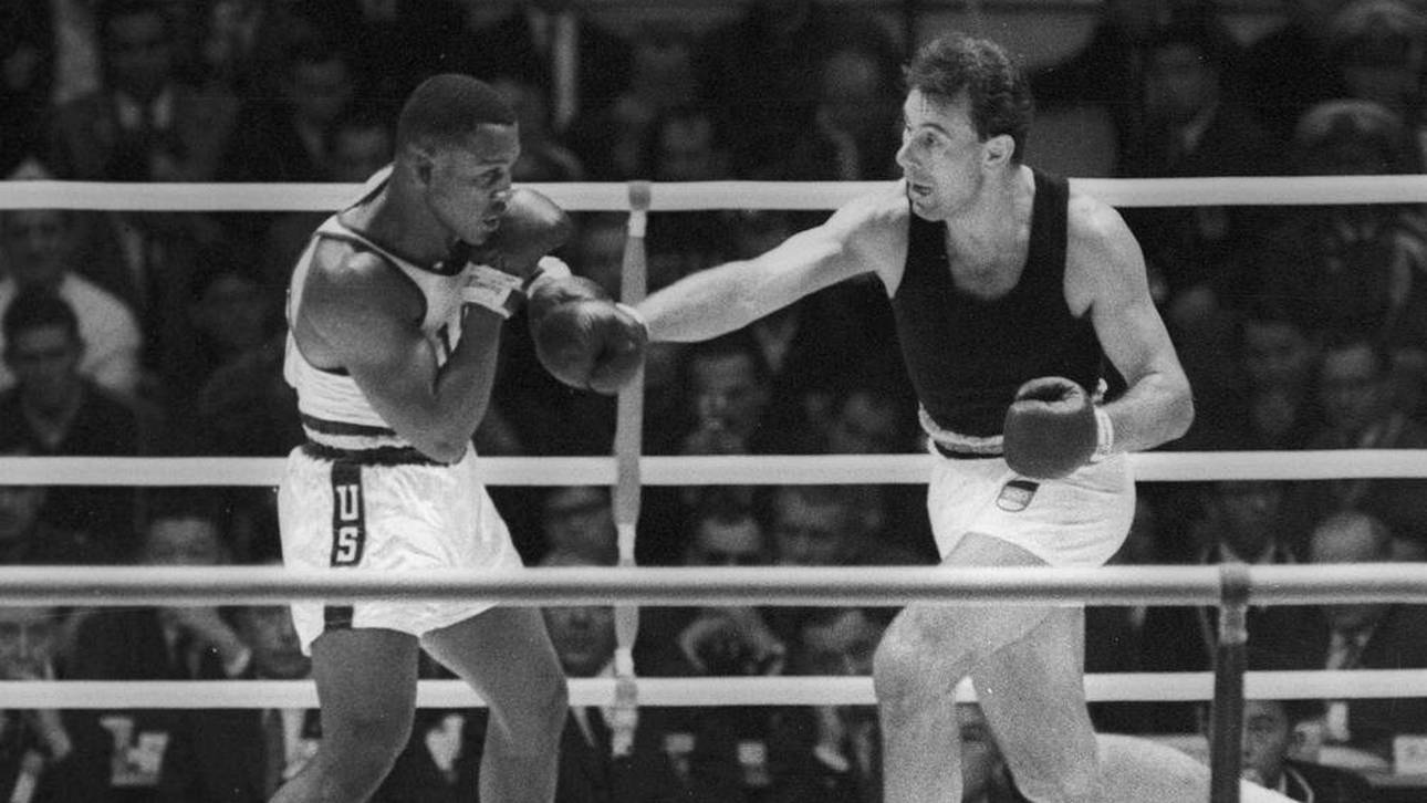 Hans Huber verlor in Tokio gegen Joe Frazier nach Punkten