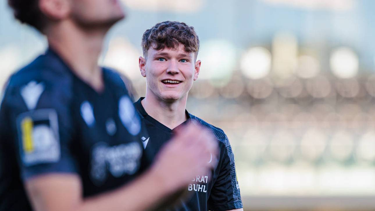 Bayern II macht Stürmer-Deal fix