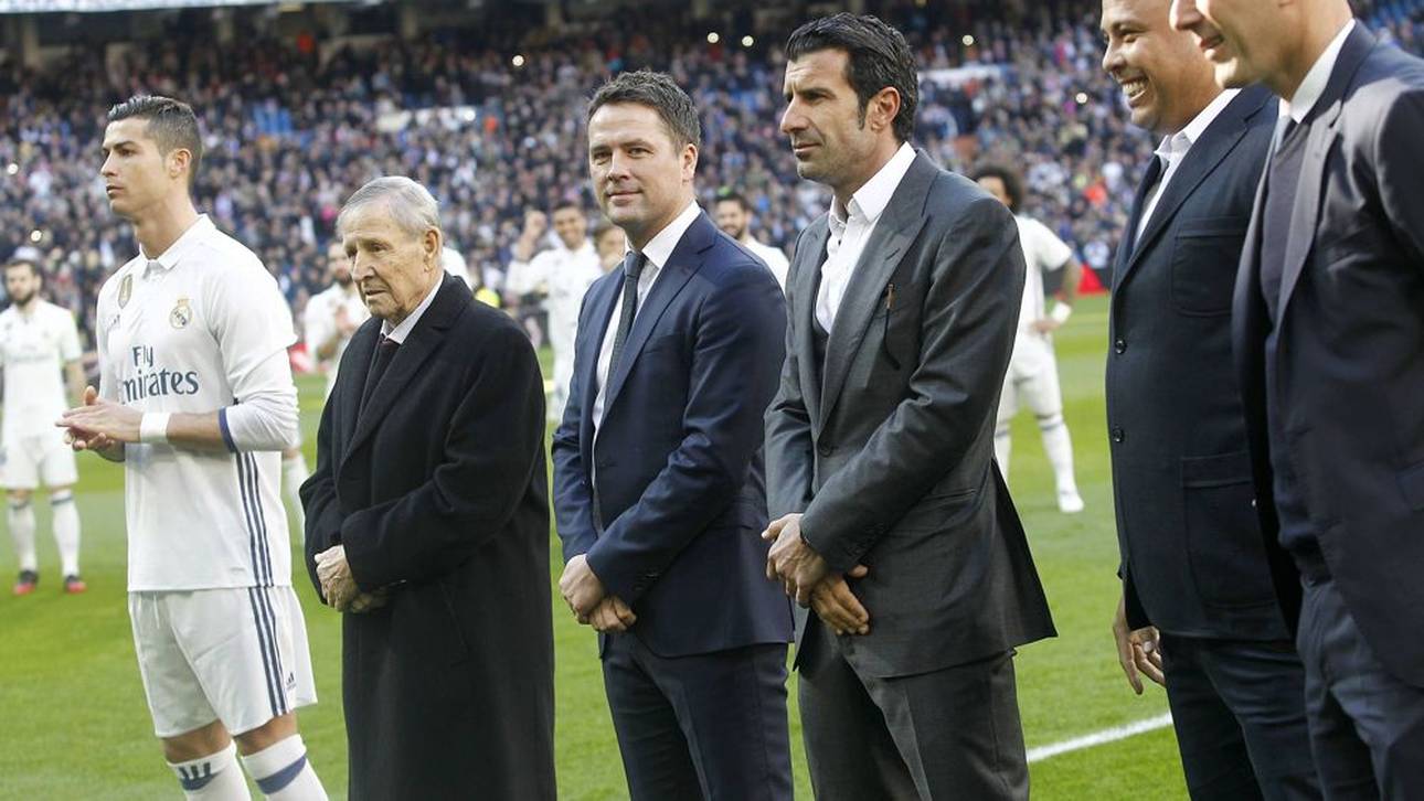 Raymond Kopa (2.v.l.) wenige Woche vor seinem Tod bei einer Ehrung der Ballon-d'Or-Gewinner Real Madrids