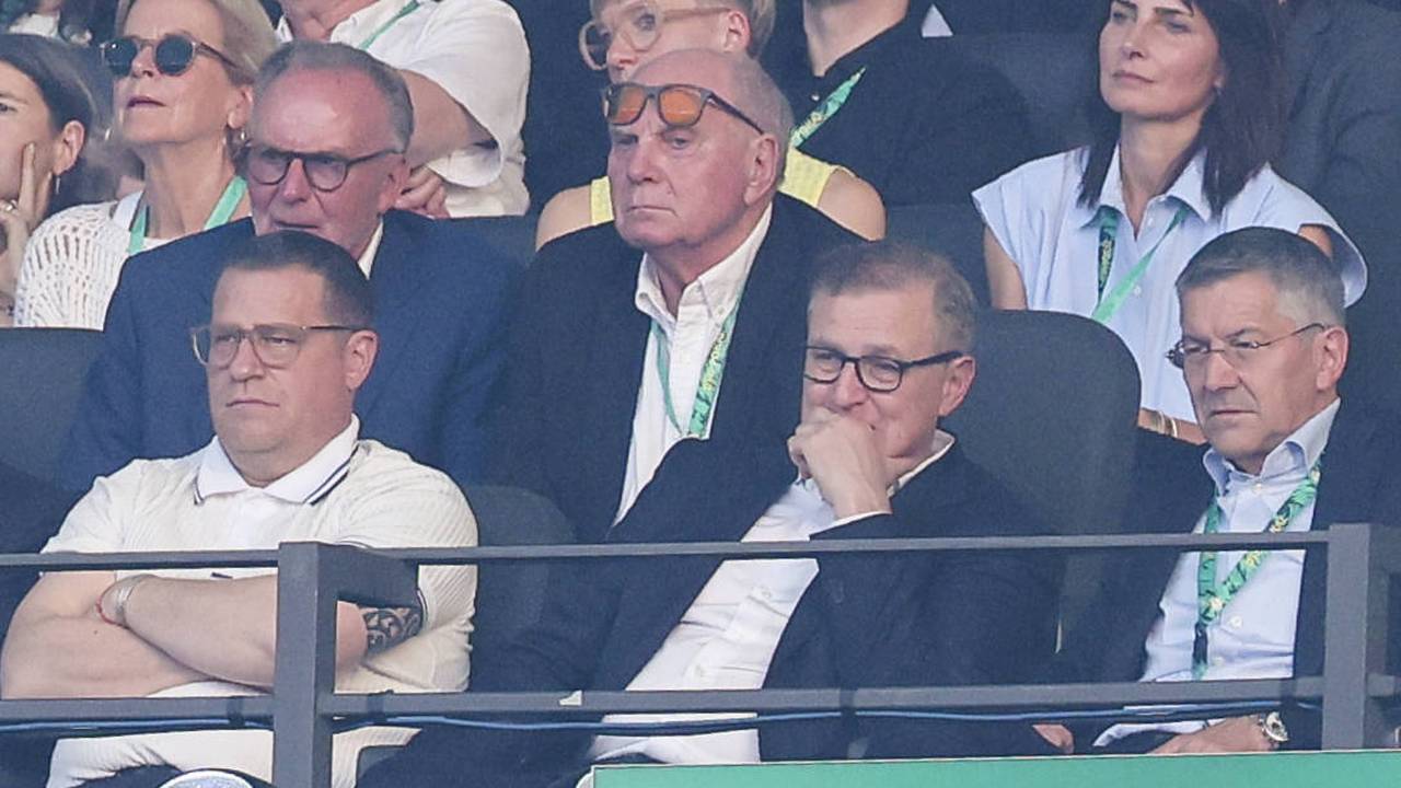 Eberl contra Hoeneß – das hat es mit dem Zwist auf sich