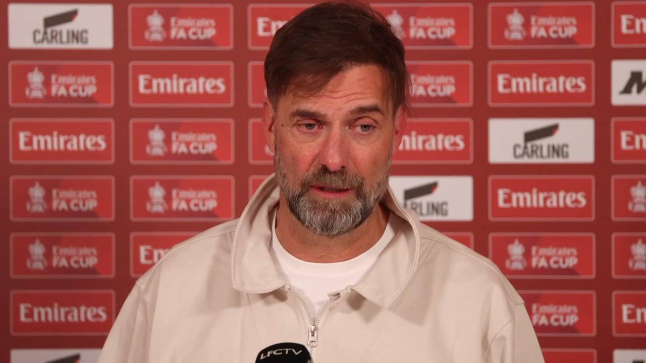 Im TV! Klopp giftet Reporter an