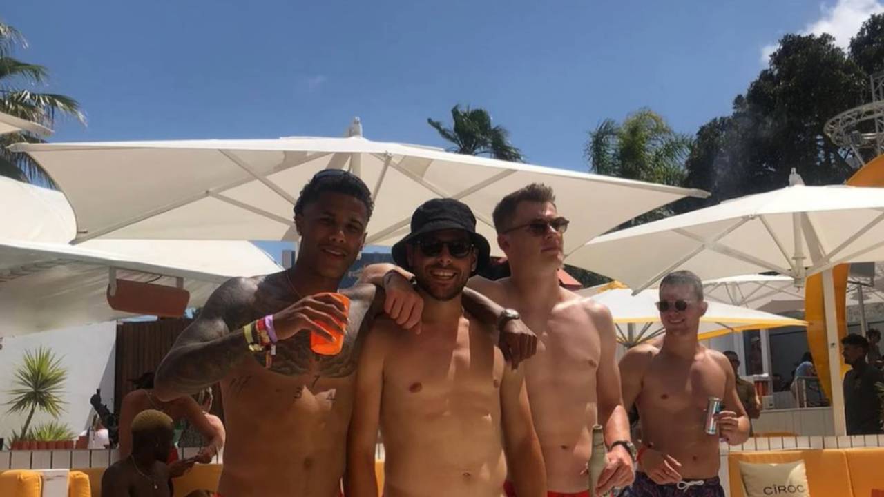 So genießen Fußballstars wie Neymar und Robert Lewandowski die Sommerpause