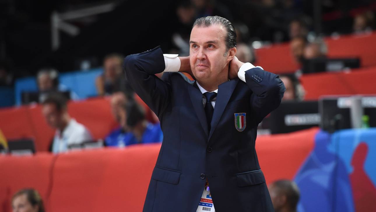 Italiens Trainer erklärt Rücktritt