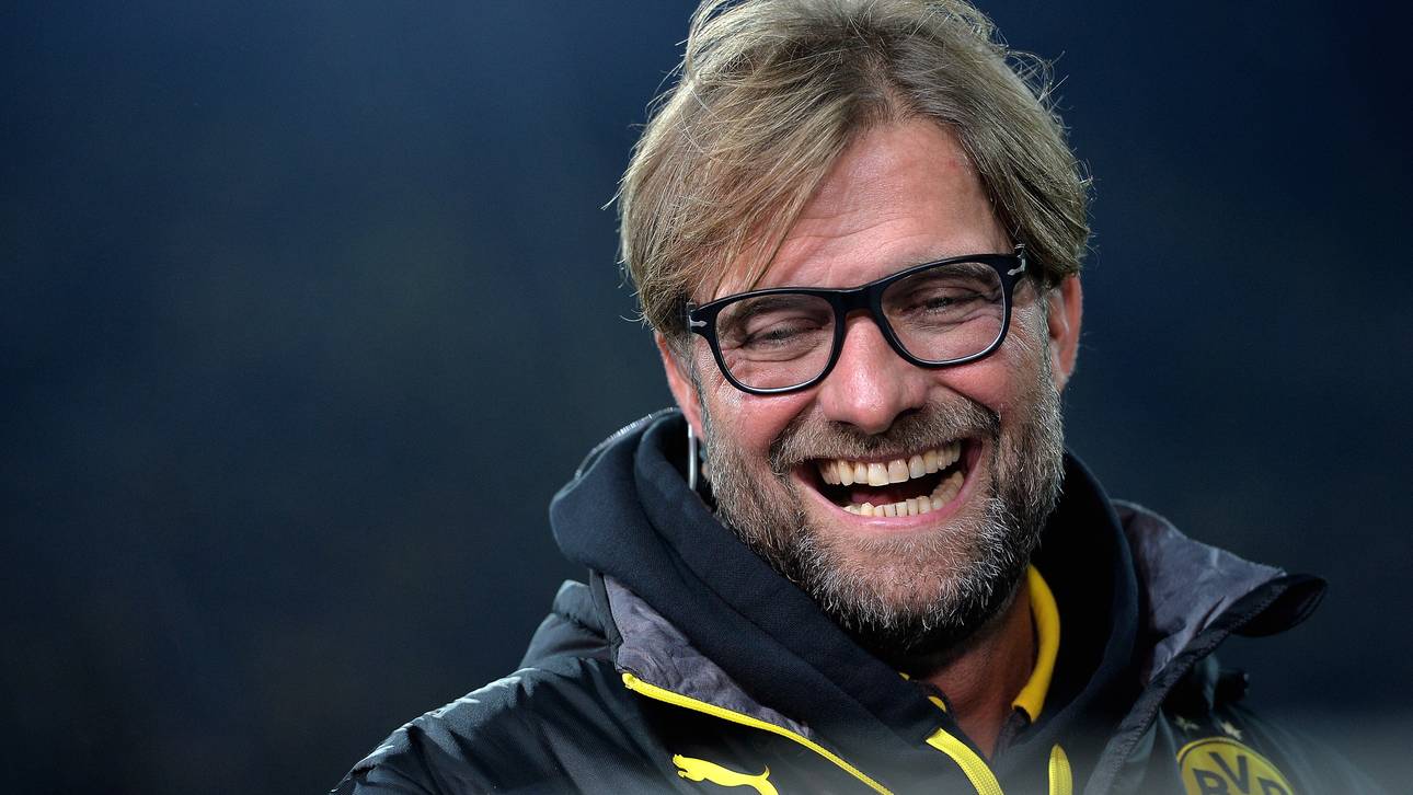 Borussia Dortmund v VfB Stuttgart - Bundesliga