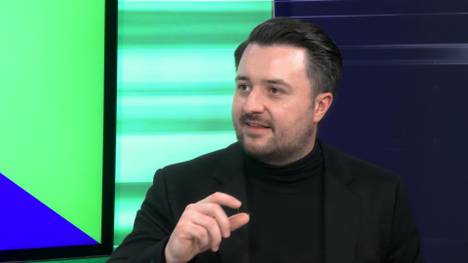 Der FC Bayern hat einige Leistungsträger an sich gebunden – könnte deswegen ein Transfer von Florian Wirtz nach München in weite Ferne rücken?